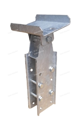 Кронштейн ложемента (832321.005.0001700) 