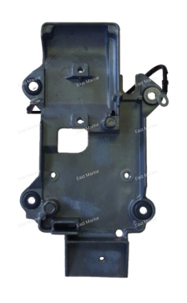 Крепление деталей зажигания Yamaha 25B,30H 61N–85542–00 снято с нового мотора