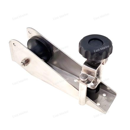 Клюз якорный, 230 мм, сталь 316            A021101