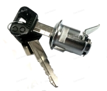 Замок сиденья  YZF-R1, YZF-R6    2CR-W2470-00 