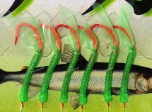 Оснастка на корюшку, зубаря FUDO D-3 крючок №12 красный/зелёный мобискин