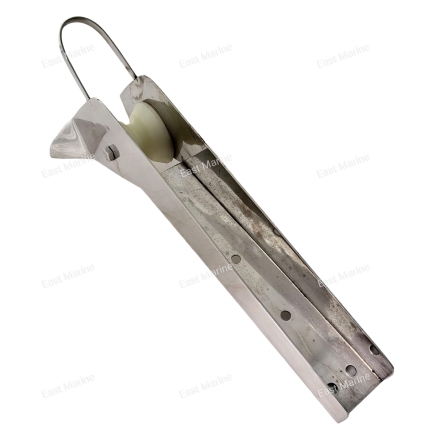 Клюз якорный 15&quot;,              A020202