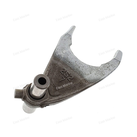 Переключатель (вилка) 2 WR450F, YZ450F    2S2-18502-00