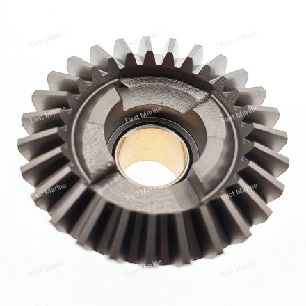 Шестерня заднего хода F4-F6    67D-45570-00