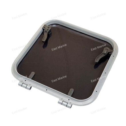 Люк палубный  522х522 R75                     030813T