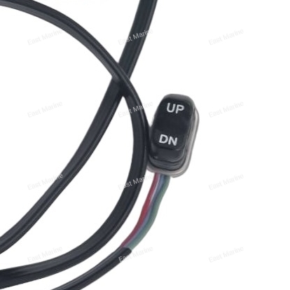 Кнопка электрогидравлики 704-82563-42